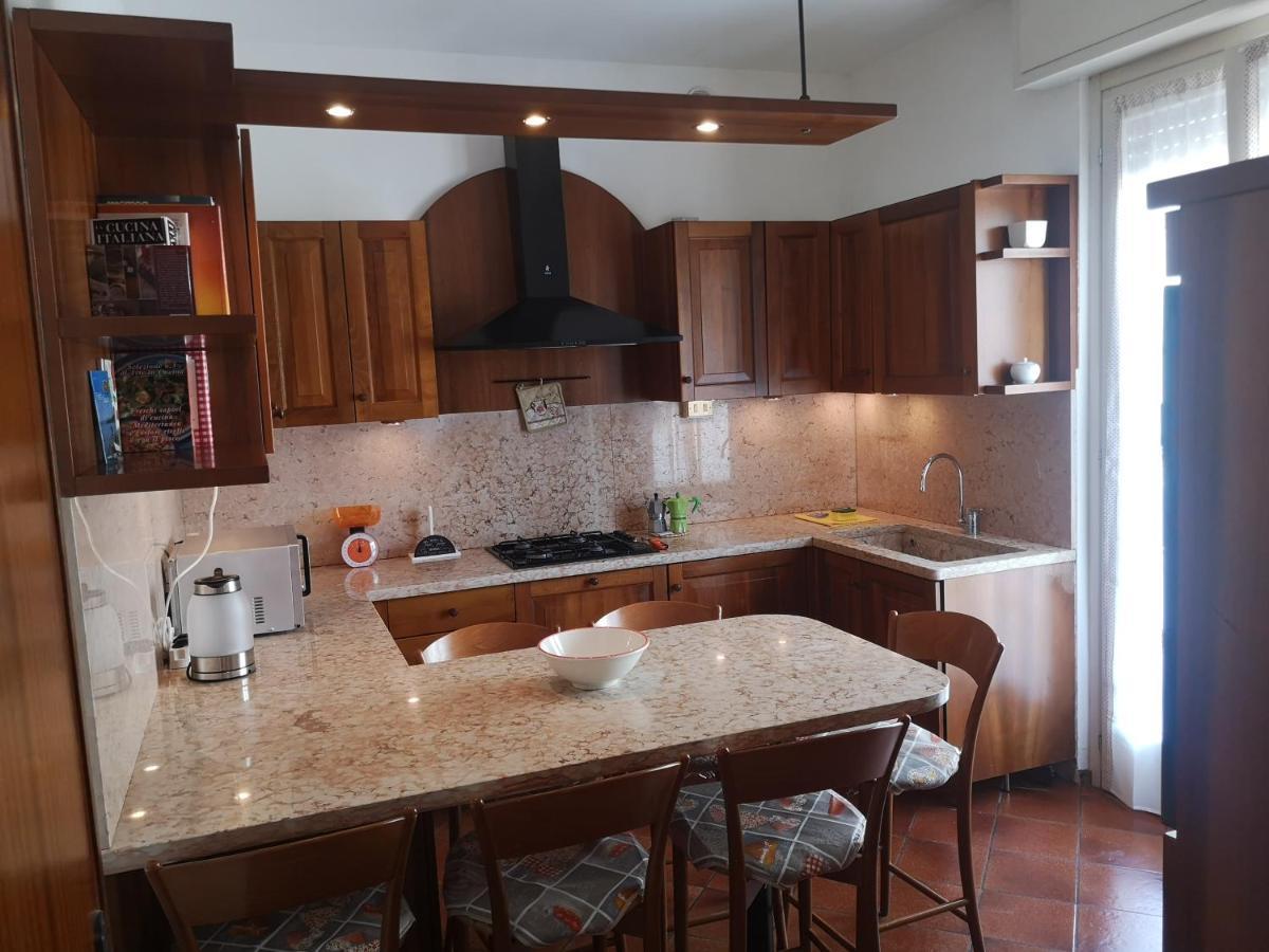 Apartamento Ai Quattro Ulivi Peschiera del Garda Exterior foto